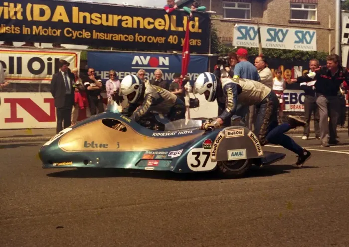 Framed Print : John Mulcahy & Frank McGettigan (Blue J Suzuki) 1987 Sidecar TT Framed Print : John Mulcahy & Frank McGettigan (Blue J Suzuki) 1987 Sidecar TT