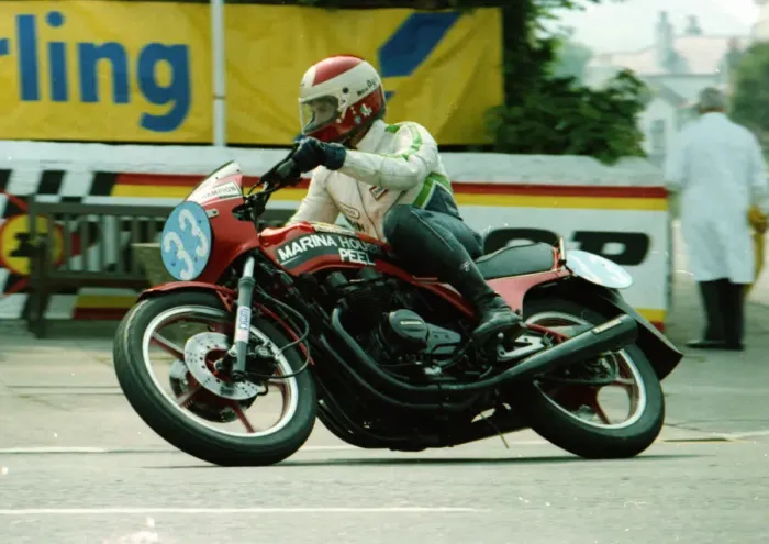Framed Print : John Musson (Kawasaki) 1982 Formula Two TT
