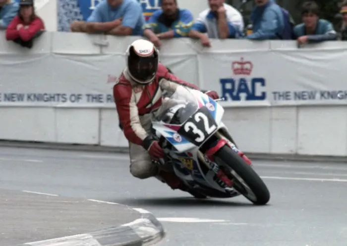 Framed Print : John Raybould (Suzuki) 1992 Ultra Lightweight TT Framed Print : John Raybould (Suzuki) 1992 Ultra Lightweight TT