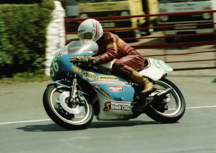 Framed Print : John Raybould (Yamaha) 1984 Junior TT Framed Print : John Raybould (Yamaha) 1984 Junior TT