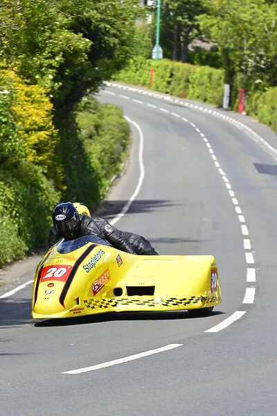 John Saunders & Robert Lunt (Shelbourne Honda) 2015 Sidecar TT