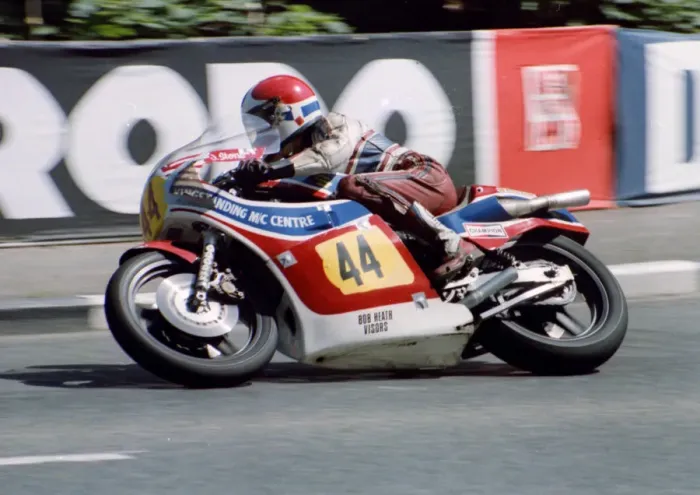 Framed Print : John Stone (Suzuki) 1982 Senior TT Framed Print : John Stone (Suzuki) 1982 Senior TT