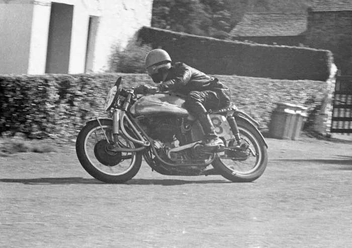 Framed Print : John Storr (Earles spl) 1951 Senior Manx Grand Prix