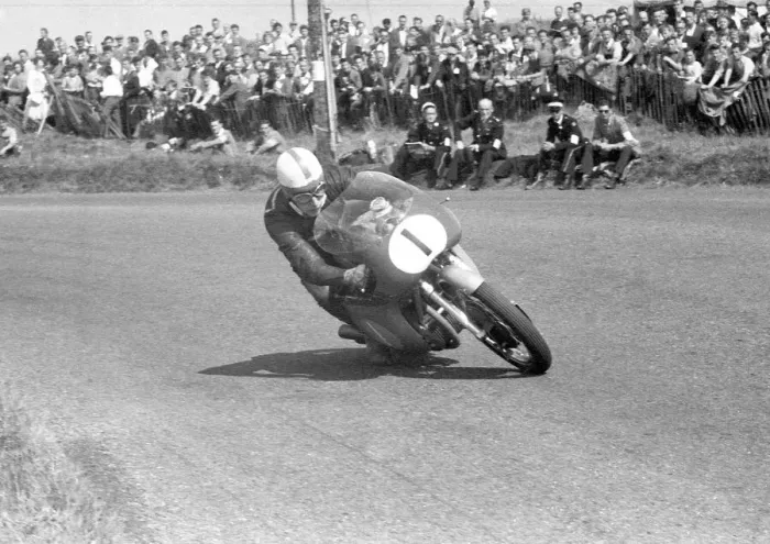 Framed Print : John Surtees (MV) 1959 Junior Ulster Grand Prix Framed Print : John Surtees (MV) 1959 Junior Ulster Grand Prix