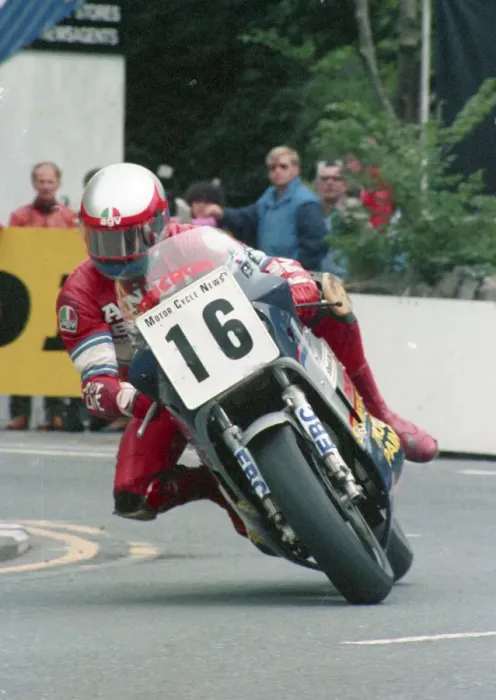 Framed Print : John Swingler (Suzuki) 1987 Formula One TT Framed Print : John Swingler (Suzuki) 1987 Formula One TT