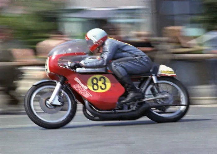 Framed Print : John Taylor (Seeley Suzuki) 1973 Senior TT Framed Print : John Taylor (Seeley Suzuki) 1973 Senior TT
