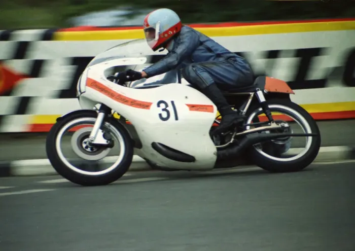 Framed Print : John Taylor (Suzuki) 1974 Formula 750 TT Framed Print : John Taylor (Suzuki) 1974 Formula 750 TT