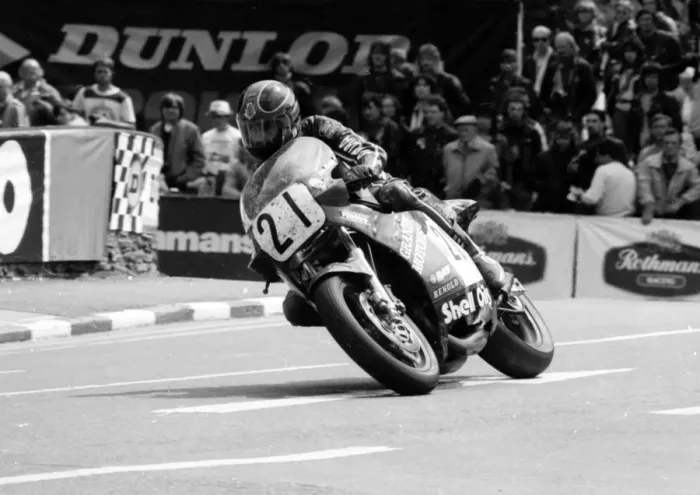 Framed Print : John Weeden (Suzuki) 1986 Formula One TT Framed Print : John Weeden (Suzuki) 1986 Formula One TT