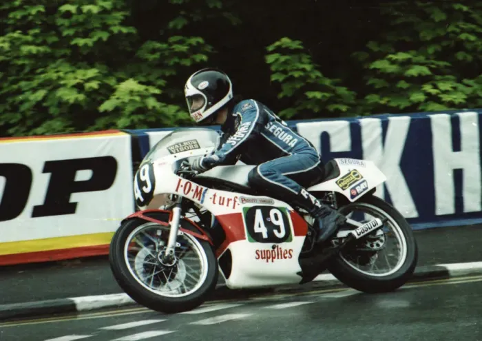 Framed Print : John Weeden (Yamaha) 1980 Formula Three TT Framed Print : John Weeden (Yamaha) 1980 Formula Three TT