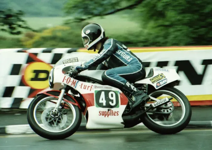 Framed Print : John Weeden (Yamaha) 1980 Formula Three TT Framed Print : John Weeden (Yamaha) 1980 Formula Three TT