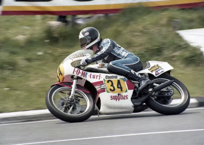 Framed Print : John Weeden (Yamaha) 1980 Senior TT Framed Print : John Weeden (Yamaha) 1980 Senior TT