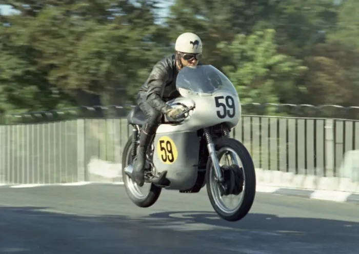 Framed Print : John Wetherall (Norton) 1967 Senior Manx Grand Prix Framed Print : John Wetherall (Norton) 1967 Senior Manx Grand Prix