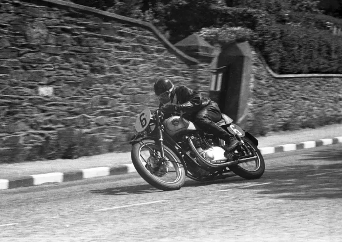 Framed Print : John Wright (BSA) 1953 Senior Clubman TT Framed Print : John Wright (BSA) 1953 Senior Clubman TT