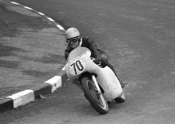 Johnny Fairclough (Norton) 1962 Senior Manx Grand Prix