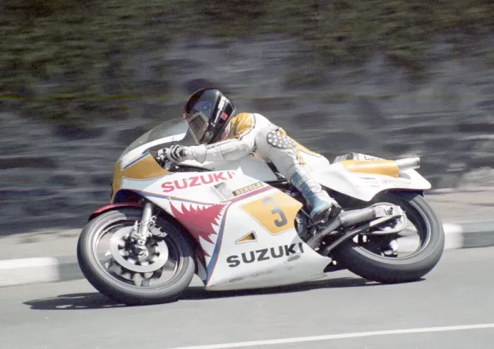 Framed Print : Jon Ekerold (Suzuki) 1982 Senior TT Framed Print : Jon Ekerold (Suzuki) 1982 Senior TT