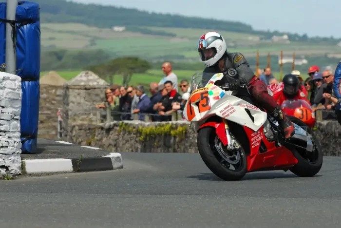 Framed Print : Jonathan Howarth (Honda) 2015 Southern 100 Framed Print : Jonathan Howarth (Honda) 2015 Southern 100