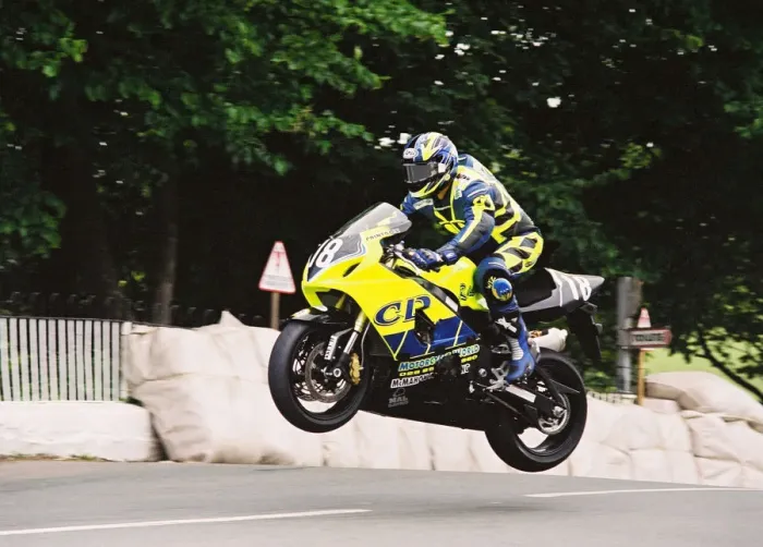 Framed Print : Jonathan Ralph (Suzuki) 2004 Production 600 TT Framed Print : Jonathan Ralph (Suzuki) 2004 Production 600 TT
