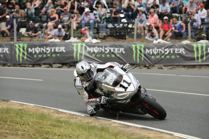 Framed Print : Josh Brookes (Norton) 2018 Senior TT Framed Print : Josh Brookes (Norton) 2018 Senior TT