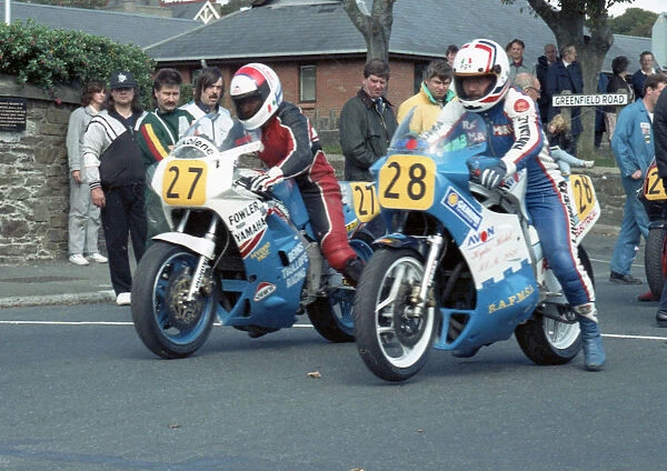 Justin Urch (Yamaha) & Mark Livingston (Suzuki) 1989 Senior Manx Grand Prix