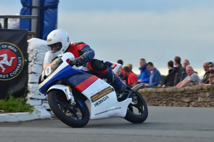 Framed Print : Justin Waring (Honda) 2012 Southern 100 Framed Print : Justin Waring (Honda) 2012 Southern 100
