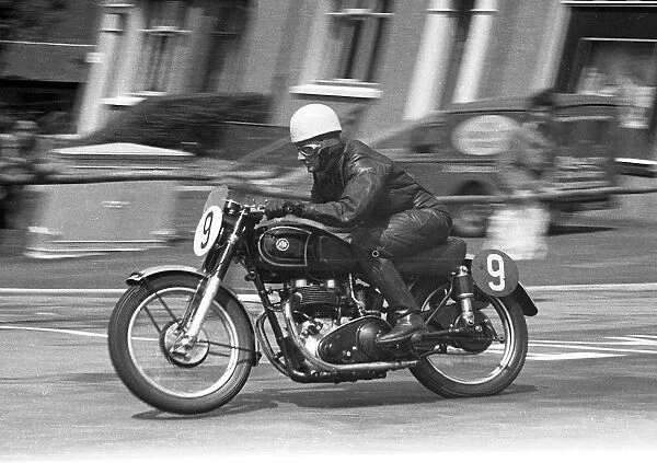 K Smith (AJS) 1953 Senior Clubman TT