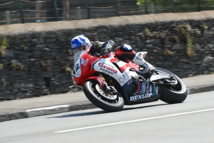 Framed Print : Keith Amor (Honda) 2008 Superbike TT Framed Print : Keith Amor (Honda) 2008 Superbike TT