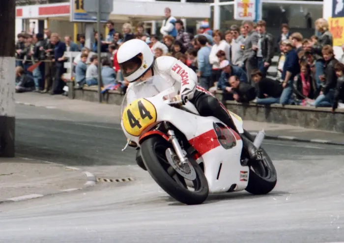 Framed Print : Keith Buckley (Yamaha) 1984 Senior TT Framed Print : Keith Buckley (Yamaha) 1984 Senior TT