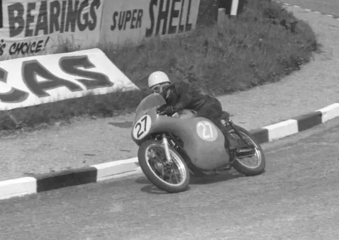 Framed Print : Keith Campbell (Norton) 1958 Junior TT Framed Print : Keith Campbell (Norton) 1958 Junior TT