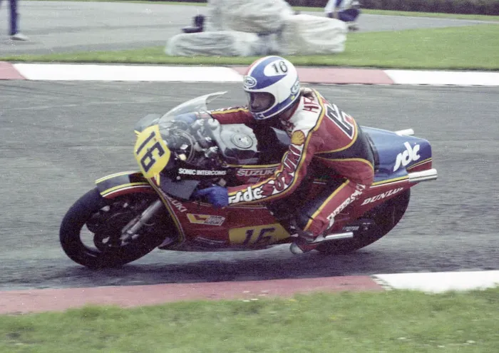 Framed Print : Keith Heuwen (Suzuki) 1982 Donington Framed Print : Keith Heuwen (Suzuki) 1982 Donington