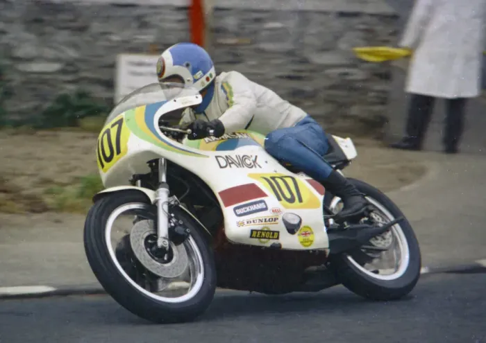 Framed Print : Keith Little (Davick Kawasaki) 1976 Senior Manx Grand Prix Framed Print : Keith Little (Davick Kawasaki) 1976 Senior Manx Grand Prix