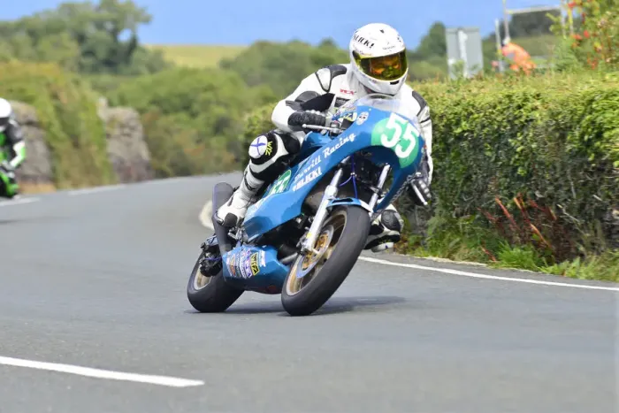Framed Print : Keith McKay (Suzuki) 2014 Supertwin Manx Grand Prix Framed Print : Keith McKay (Suzuki) 2014 Supertwin Manx Grand Prix