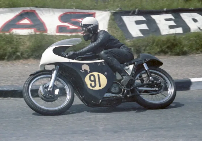 Framed Print : Keith Turner (Matchless) 1967 Senior TT Framed Print : Keith Turner (Matchless) 1967 Senior TT