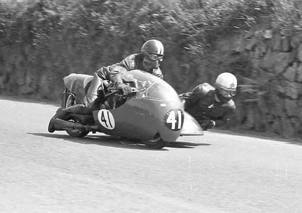 Ken Hibberd & Tom Gill (Norton) 1967 Sidecar TT