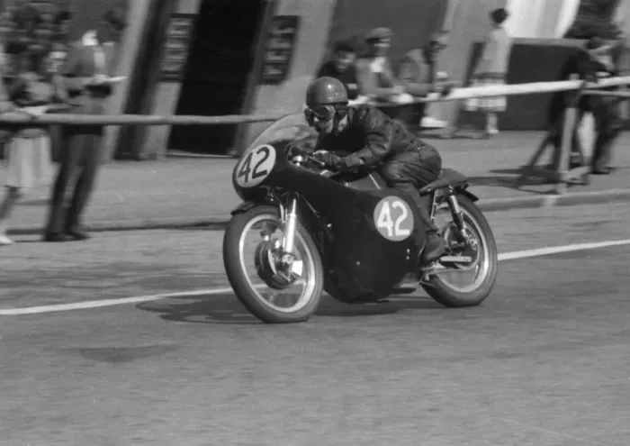 Framed Print : Ken James (AJS) 1959 Junior TT Framed Print : Ken James (AJS) 1959 Junior TT