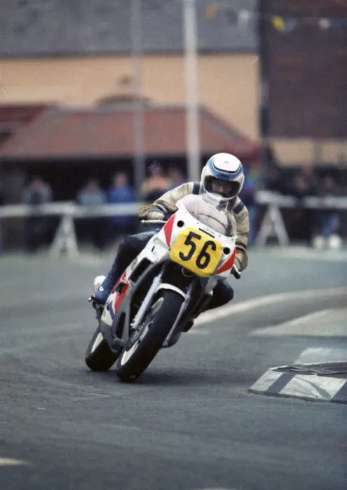 Framed Print : Ken Murray (Yamaha) 1990 Supersport 600 TT