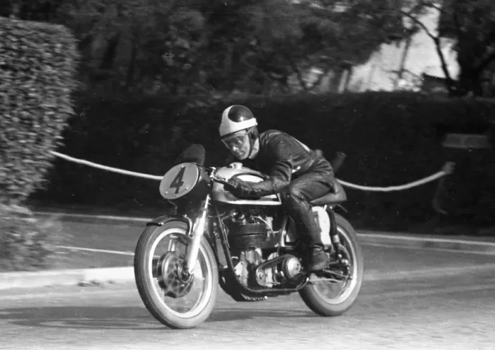 Framed Print : Ken Patrick (Norton) 1957 Senior Manx Grand Prix Framed Print : Ken Patrick (Norton) 1957 Senior Manx Grand Prix