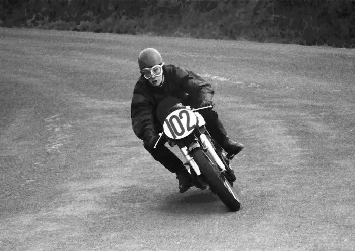 Framed Print : Ken Spruce (Norton) 1962 Senior Manx Grand Prix Framed Print : Ken Spruce (Norton) 1962 Senior Manx Grand Prix