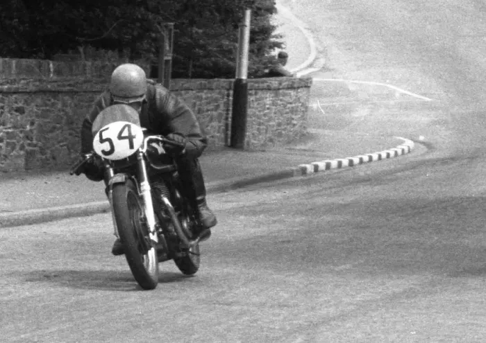 Framed Print : Ken Tostevin (Matchless) 1956 Senior TT Framed Print : Ken Tostevin (Matchless) 1956 Senior TT