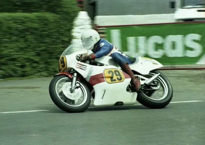 Framed Print : Kenny Harrison (Maxton) 1981 Senior TT Framed Print : Kenny Harrison (Maxton) 1981 Senior TT