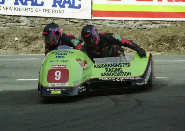 Framed Print : Kenny Howles & Rob Parker (Trevor Ireson) 1993 Sidecar TT Framed Print : Kenny Howles & Rob Parker (Trevor Ireson) 1993 Sidecar TT