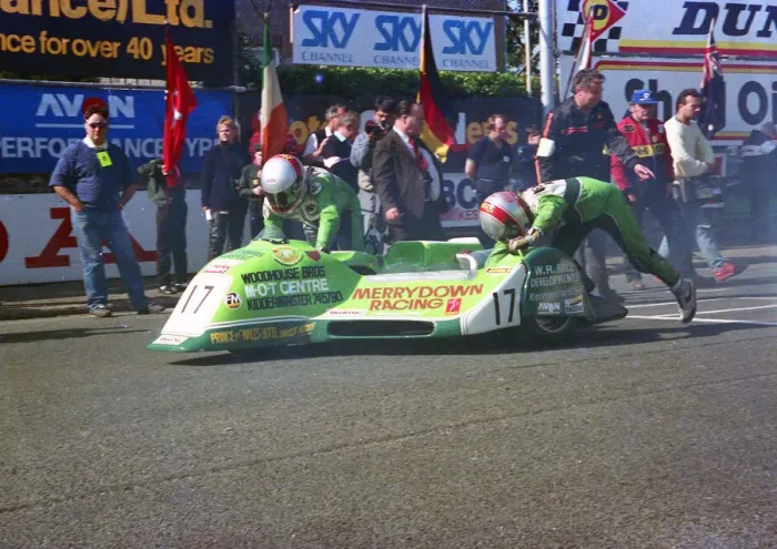 Framed Print : Kenny Howles & Steve Pointer (Ireson Yamaha) 1987 Sidecar TT Framed Print : Kenny Howles & Steve Pointer (Ireson Yamaha) 1987 Sidecar TT