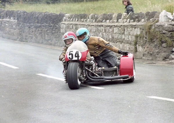 Kevin Ashworth & Alan Cowley (J C Honda) 1982 Southern 100