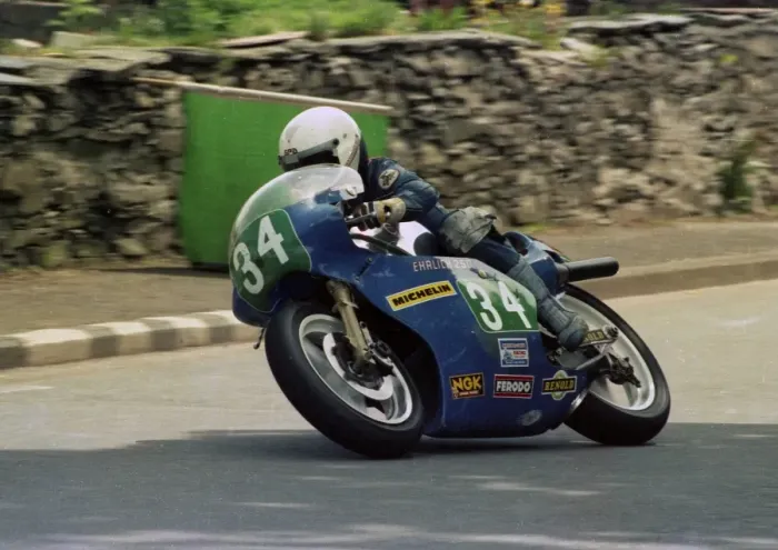 Framed Print : Kevin de Cruz (EMC) 1986 Lightweight TT Framed Print : Kevin de Cruz (EMC) 1986 Lightweight TT