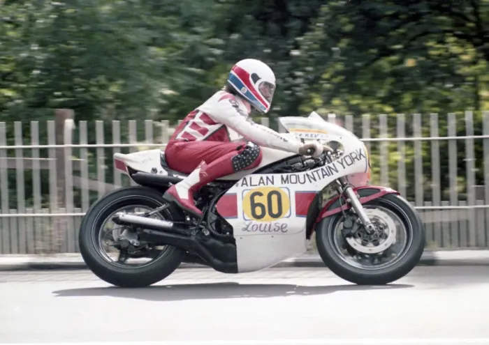 Framed Print : Kevin Pearson (Yamaha) 1983 Senior Manx Grand Prix Framed Print : Kevin Pearson (Yamaha) 1983 Senior Manx Grand Prix