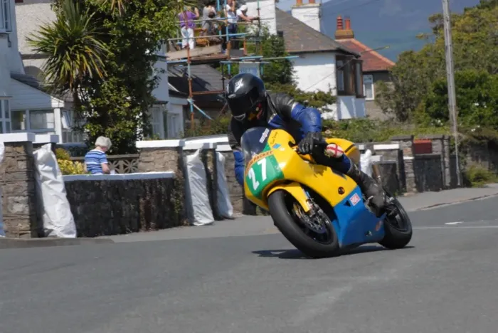 Framed Print : Kevin Strowger (Honda) 2011 Southern 100 Framed Print : Kevin Strowger (Honda) 2011 Southern 100