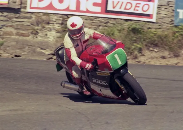 Framed Print : Kevin Wilson (Suzuki) 1987 Production B TT Framed Print : Kevin Wilson (Suzuki) 1987 Production B TT