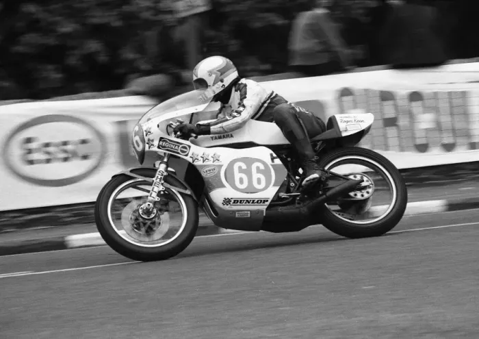 Framed Print : Kevin Wrettom (Yamaha) 1977 Jubilee TT