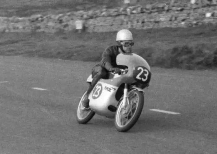 Framed Print : Klaus Enderlein (MZ) 1965 Ultra Lightweight TT Framed Print : Klaus Enderlein (MZ) 1965 Ultra Lightweight TT