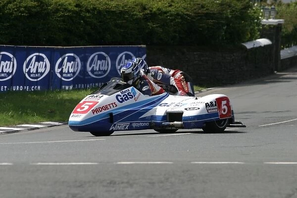 Klaus Klaffenbock & Dan Sayle (LCR Honda) 2010 Sidecar A TT