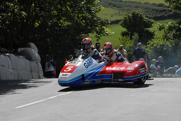 Klaus Klaffenbock & Darren Hope (LCR Honda) 2009 Sidecar TT